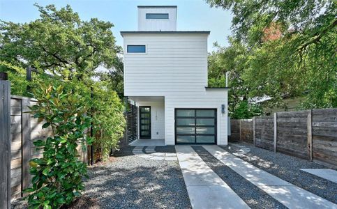 New construction Single-Family house 1183 Oak Grove Ave, Unit 1, Austin, TX 78702 - photo 29 29