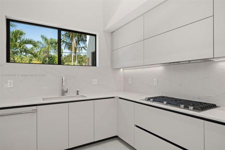 New construction Single-Family house 2709 Northeast 27th Court, Fort Lauderdale, FL 33306 - photo 7 7