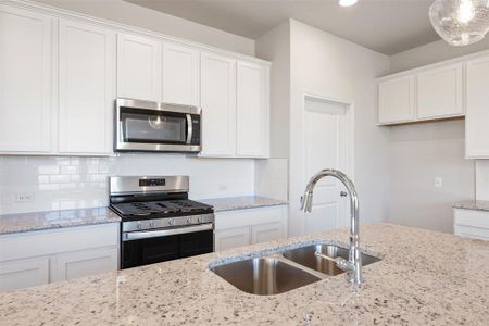New construction Townhouse house 8571 Wellspring Loop, Round Rock, TX 78665 Plan H- photo 7 7