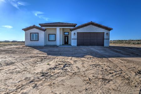 New construction Single-Family house 4912 S 360Th Avenue, Tonopah, AZ 85354 - photo 0