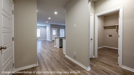 New construction Single-Family house The Midland, 5303 Coulee Cove, San Antonio, TX 78266 - photo
