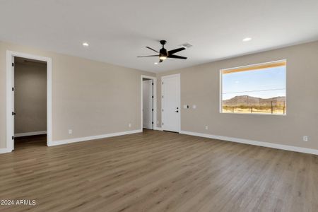 New construction Single-Family house 57812 W Fulcar Road, Maricopa, AZ 85139 - photo 13 13