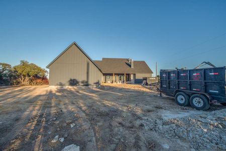 New construction Single-Family house 1001 Cornerstone Road, Poolville, TX 76487 - photo 34 34