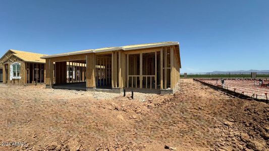 New construction Single-Family house 4174 E Bradford Avenue, San Tan Valley, AZ 85143 - photo 3 3