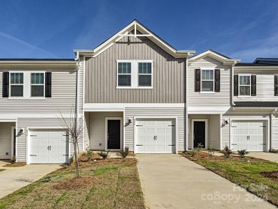 New construction Townhouse house 844 Gerard Bay Drive, Fort Mill, SC 29715 Amber- photo 0