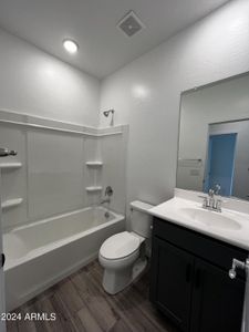 CIT35 - 3 Bathroom 2