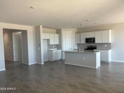 New construction Single-Family house 3339 S 177Th Drive, Goodyear, AZ 85338 - photo 4 4