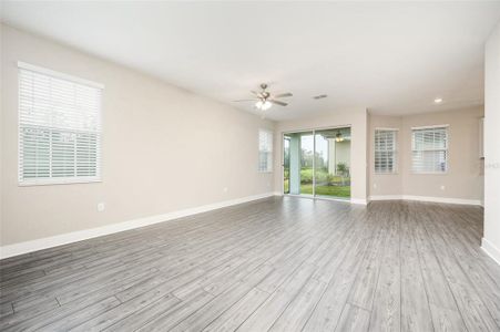 New construction Single-Family house 7848 Somersworth Drive, Kissimmee, FL 34747 - photo 4 4