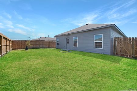 New construction Single-Family house 14603 Butch Cassidy St, Lytle, TX 78052 RC Cypress- photo 14 14