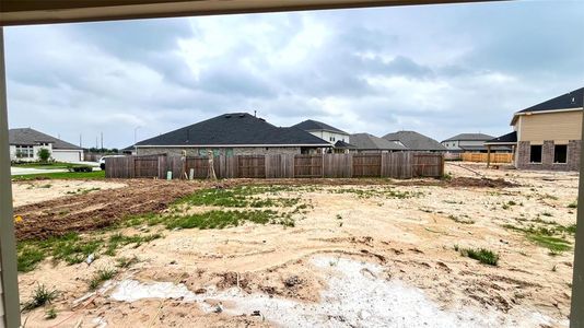New construction Single-Family house 17210 Coppice Oak Drive, Hockley, TX 77447 Edison Homeplan- photo 17 17