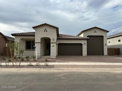 New construction Single-Family house 21890 East Alyssa Road, Queen Creek, AZ 85142 Wayfarer II Plan 5579- photo 1 1