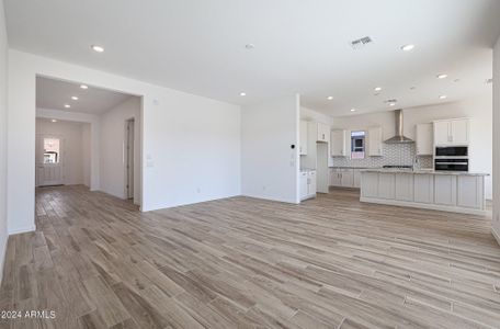 New construction Single-Family house 44521 N 44Th Drive, Phoenix, AZ 85087 - photo 3 3