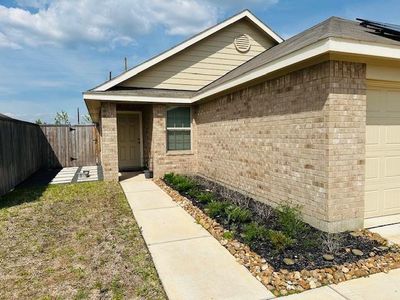 New construction Single-Family house 407 Jewett Meadow Drive, Magnolia, TX 77354 - photo 1 1