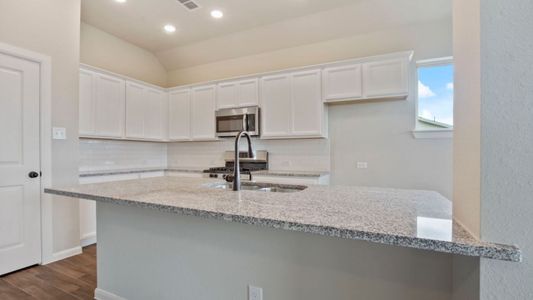 New construction Single-Family house 132 Founders Grove Loop, Willis, TX 77318 - photo 9 9