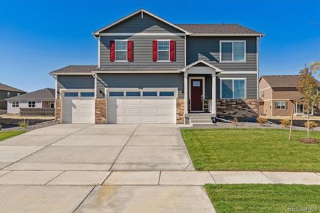 New construction Single-Family house 1831 Mount Monroe Drive, Berthoud, CO 80513 - photo 0