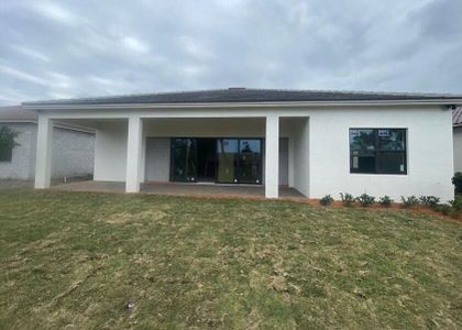 New construction Single-Family house 308 Se Filoli Drive, Unit 239, Port Saint Lucie, FL 34984 - photo 16 16