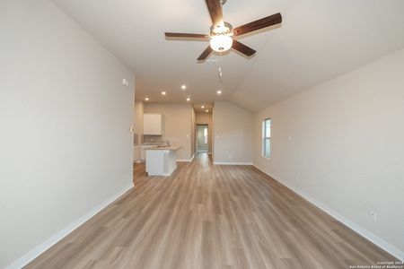 New construction Single-Family house 13666 Mineral Well, San Antonio, TX 78253 Drummond - 30' Smart Series- photo 1 1