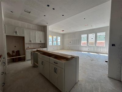 New construction Single-Family house 8201 Grenadier Dr, Austin, TX 78738 Waterville Homeplan- photo 11 11