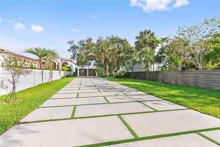 New construction Single-Family house 1407 Southwest 5th Court, Fort Lauderdale, FL 33312 - photo 1 1