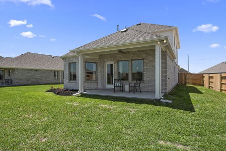 New construction Single-Family house 21118 Bella Coral Drive, Cypress, TX 77433 Gardenia - Smart Series- photo 39 39