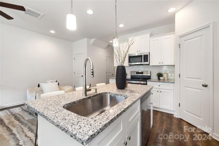 New construction Townhouse house 2735 Capitol Drive, Charlotte, NC 28208 - photo