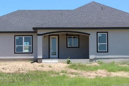 New construction Single-Family house 144 Summer Meadow Dr, La Vernia, TX 78121 - photo