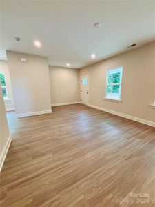 New construction Single-Family house 1099 Virginia Street, Kannapolis, NC 28083 - photo 8 8