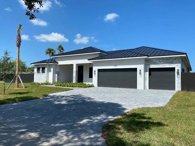New construction Single-Family house 24640 Southwest 209th Place, Homestead, FL 33031 - photo 0 0