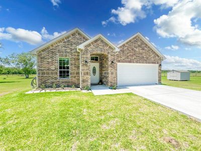 New construction Single-Family house 4770 County Road 172, Alvin, TX 77511 - photo 4 4