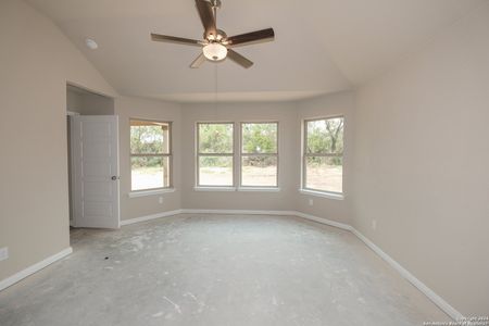 New construction Single-Family house 113 Cheyenne Dr, Floresville, TX 78114 Kingsley- photo 6 6