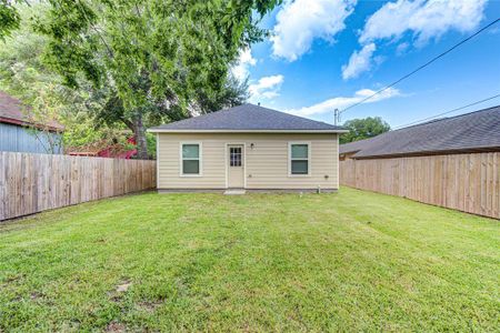 New construction Single-Family house 1610 6Th Street Street, Rosenberg, TX 77471 - photo 15 15