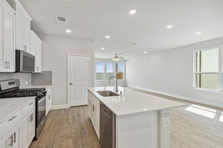 New construction Single-Family house 1306 Middlebrooks Drive, Forney, TX 75126  Beckett- photo