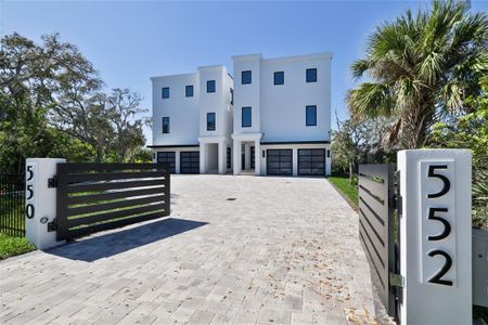 New construction Single-Family house 552 S Peninsula Avenue, New Smyrna Beach, FL 32169 - photo 0 0