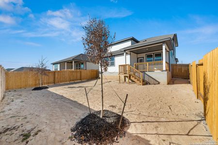 New construction Single-Family house 171 Kayla Avenue, San Antonio, TX 78253 Yellowstone- photo 16 16