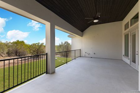 New construction Single-Family house 331 Toucan Dr, Spring Branch, TX 78070 - photo 34 34