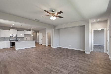 New construction Single-Family house 122 Plover Place, Rhome, TX 76078 - photo 63 63
