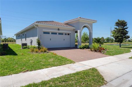 New construction Single-Family house 9732 Bucklow Hill Drive, Orlando, FL 32832 - photo 1 1