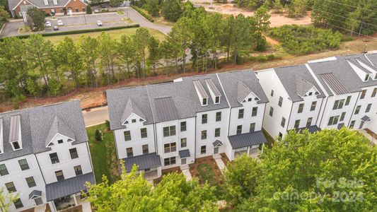 New construction Townhouse house 616 District Court, Unit 6, Fort Mill, SC 29708 Landon- photo 44 44