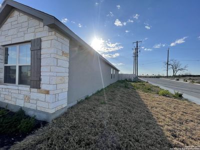 New construction Single-Family house 13818 Pinkston, San Antonio, TX 78252 Eastland- photo 33 33