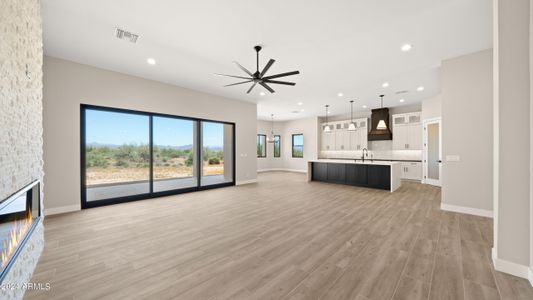 New construction Single-Family house 16016 E Bobwhite Way, Scottsdale, AZ 85262 - photo 10 10