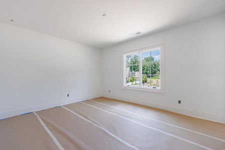 New construction Single-Family house 630 West Valley Court, Atlanta, GA 30327 - photo 27 27