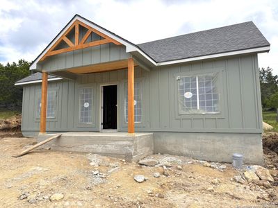 New construction Single-Family house 1196 Canyon Trace, Canyon Lake, TX 78133 - photo 2 2