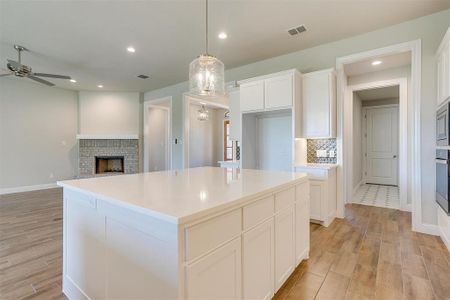 New construction Single-Family house 2315 Builder Road, Crowley, TX 76036 - photo 7 7