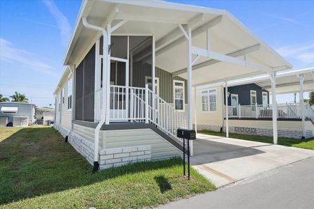 New construction Manufactured Home house 11 Flores Drive, Palmetto, FL 34221 - photo 0 0
