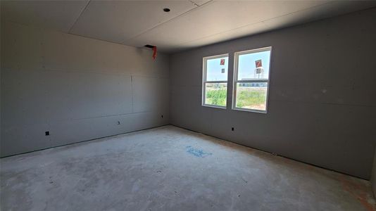 New construction Single-Family house 921 Palo Brea Loop, Hutto, TX 78634 Eleanor Homeplan- photo 15 15