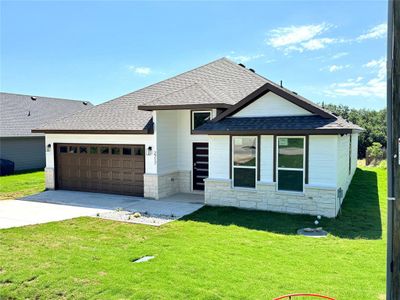 New construction Single-Family house 2717 San Gabriel Drive, Granbury, TX 76048 - photo 0 0