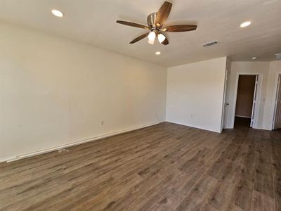 New construction Single-Family house 1257 E Davis Avenue, Fort Worth, TX 76104 - photo 8 8