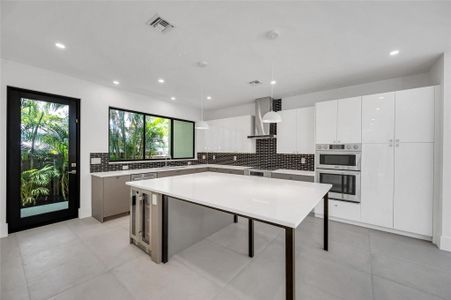 New construction Single-Family house 1409 Ne 17Th Way, Fort Lauderdale, FL 33304 - photo 3 3