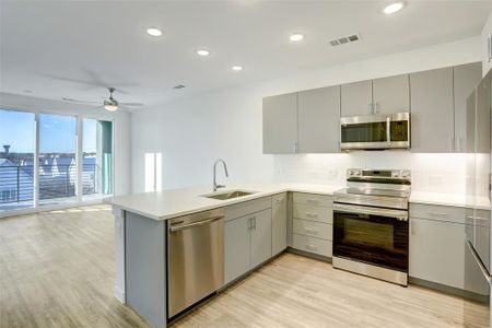 New construction Condo/Apt house 4801 Springdale Rd, Unit 1301, Austin, TX 78723 - photo