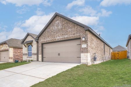 New construction Single-Family house 6610 Aglet Alley, Converse, TX 78109 - photo 1 1